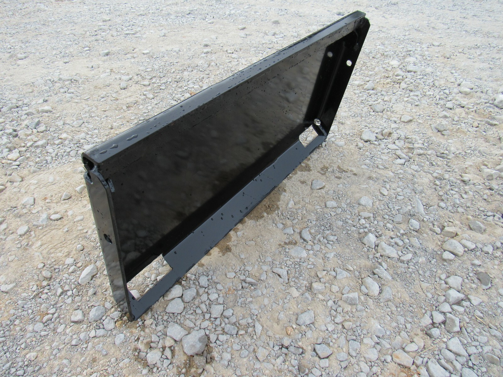 Bobcat MT50/52 To Mini Universal Attachments Adapter Conversion Bradco 18193