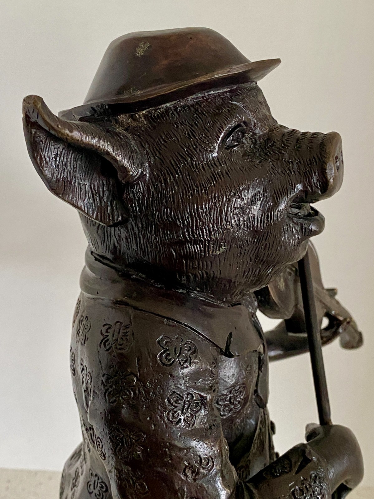 Vtg 16" Bronze Anthropomorphic Pig Sculpture Playing Violin Maitland Smith MCM