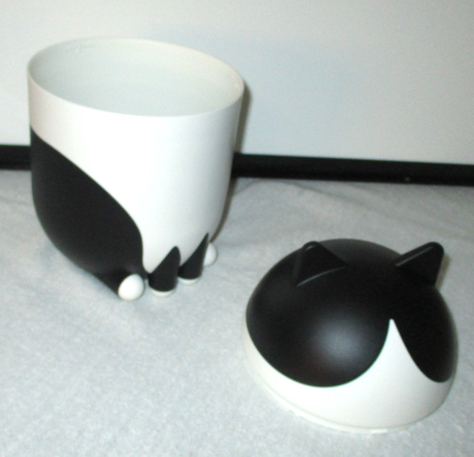 IKEA GREJSIMOJS Black & White Cat Shaped Desktop Storage Box w/ Lid 506.031.78