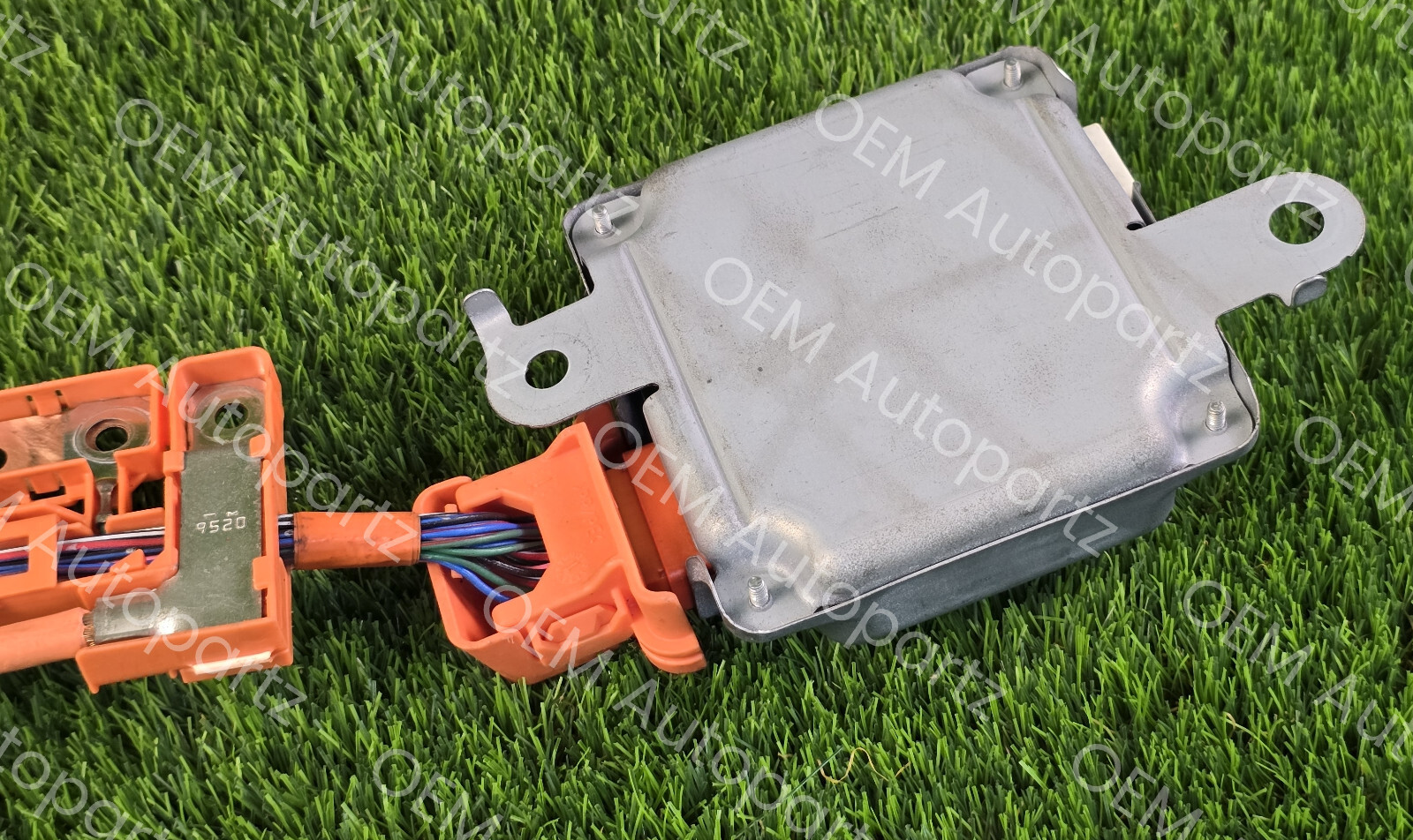 Toyota Camry 2012-2017 Hybrid Voltage Module & harness 89892-33020: Fits Avalon