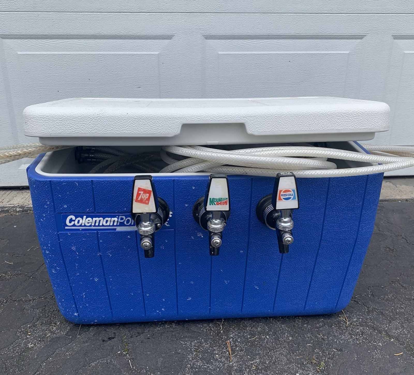 Jockey Box Coleman Cooler Pop w/ 3 Faucet Pepsi 7up Mountain Dew 5248-5286-5296