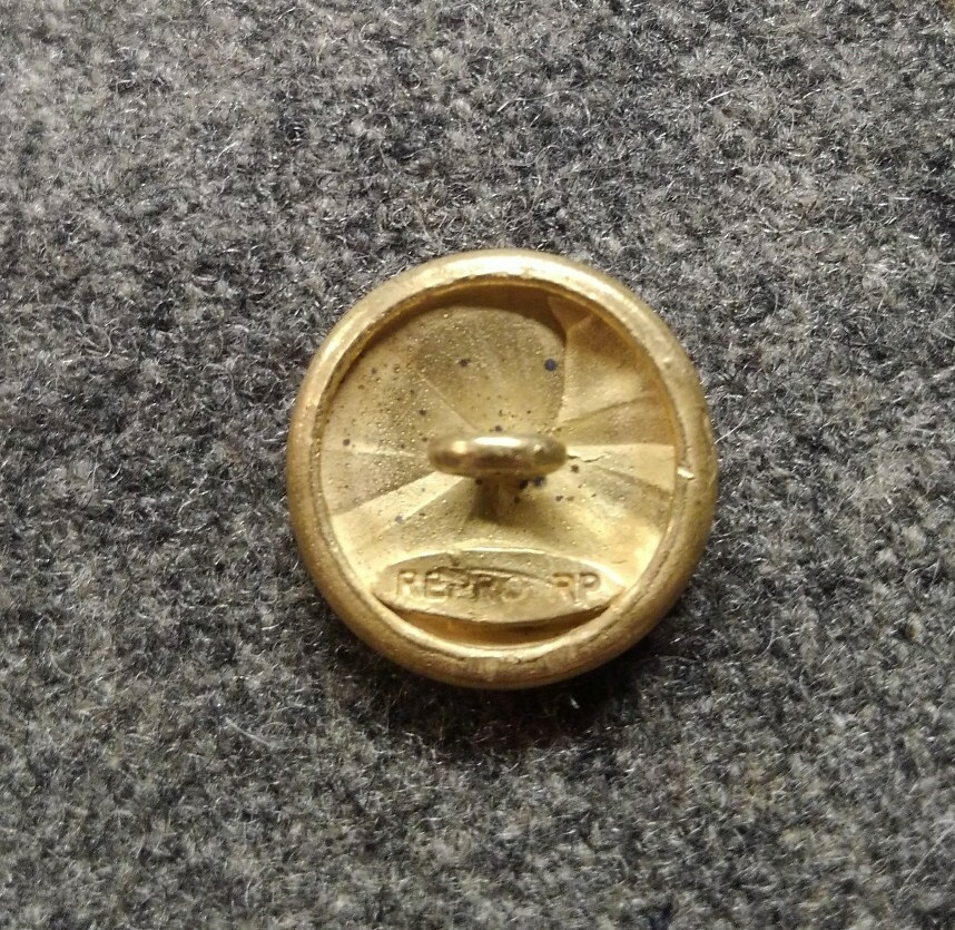 WWI German Bavarian Brass finish 21MM RIGHT FACING buttons by the each