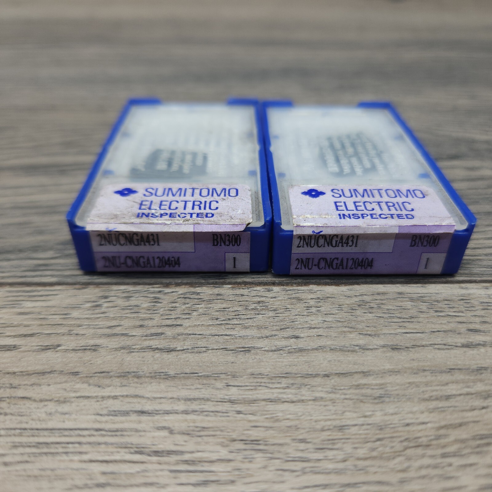 Sumitomo Turning Insert 2NUCNGA431 BN300 Lot Of 2