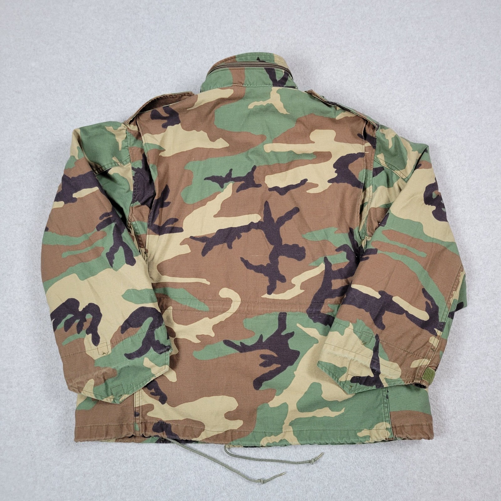 US Army M65 Field Jacket Coat Mens Medium Extra Short Woodland Camo 90s USGI