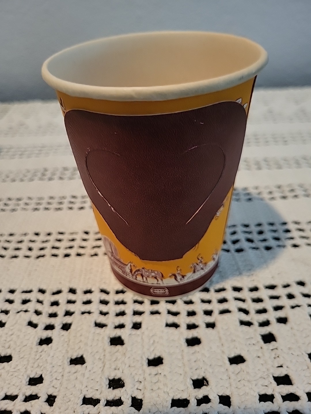 1950s Vintage 9oz Disposable Dixie Cups “Round-Up Design” - 4 Cups Handles