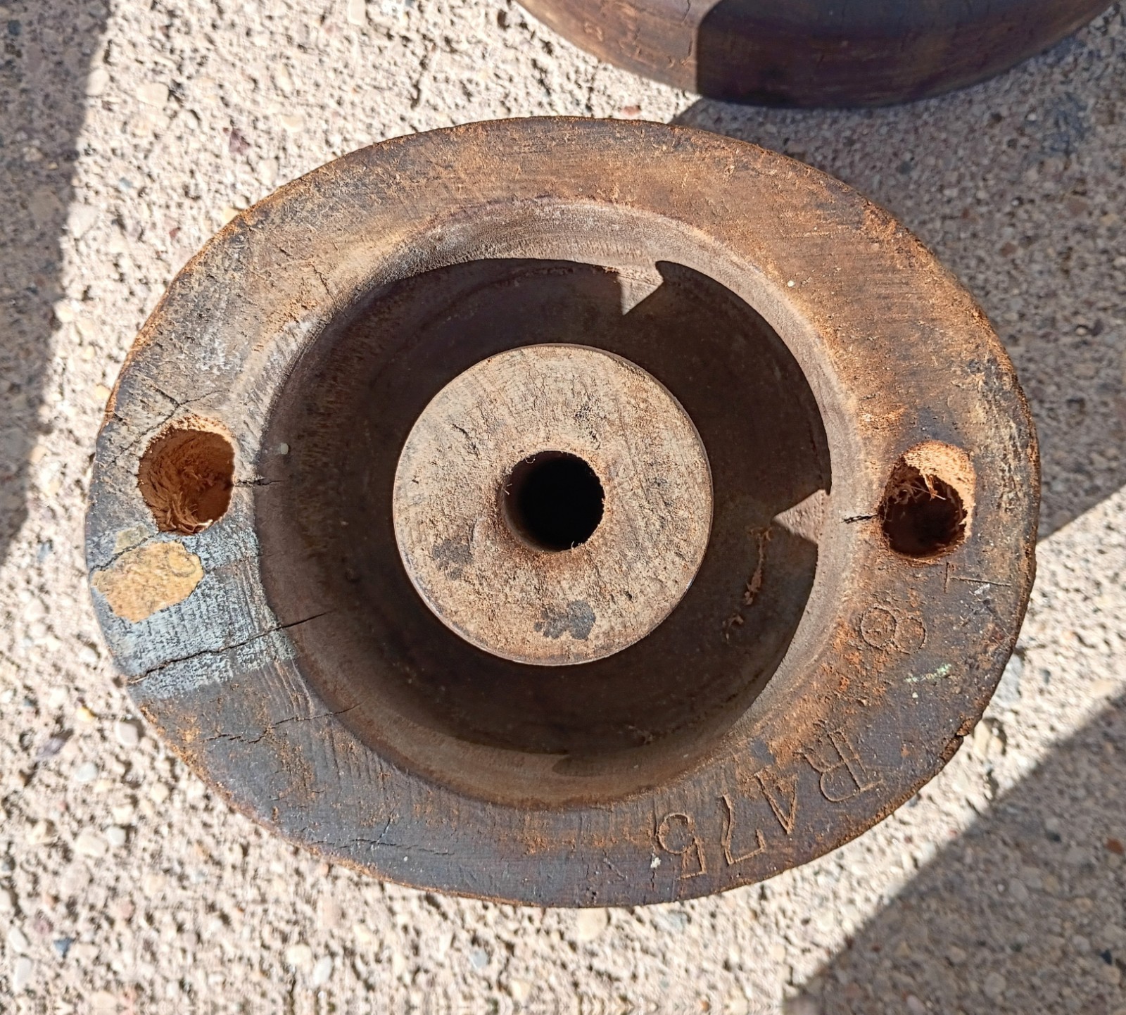 Antique Primitive Amish Solid Wood Millinery Block Dome 2 Piece Hat Form R475