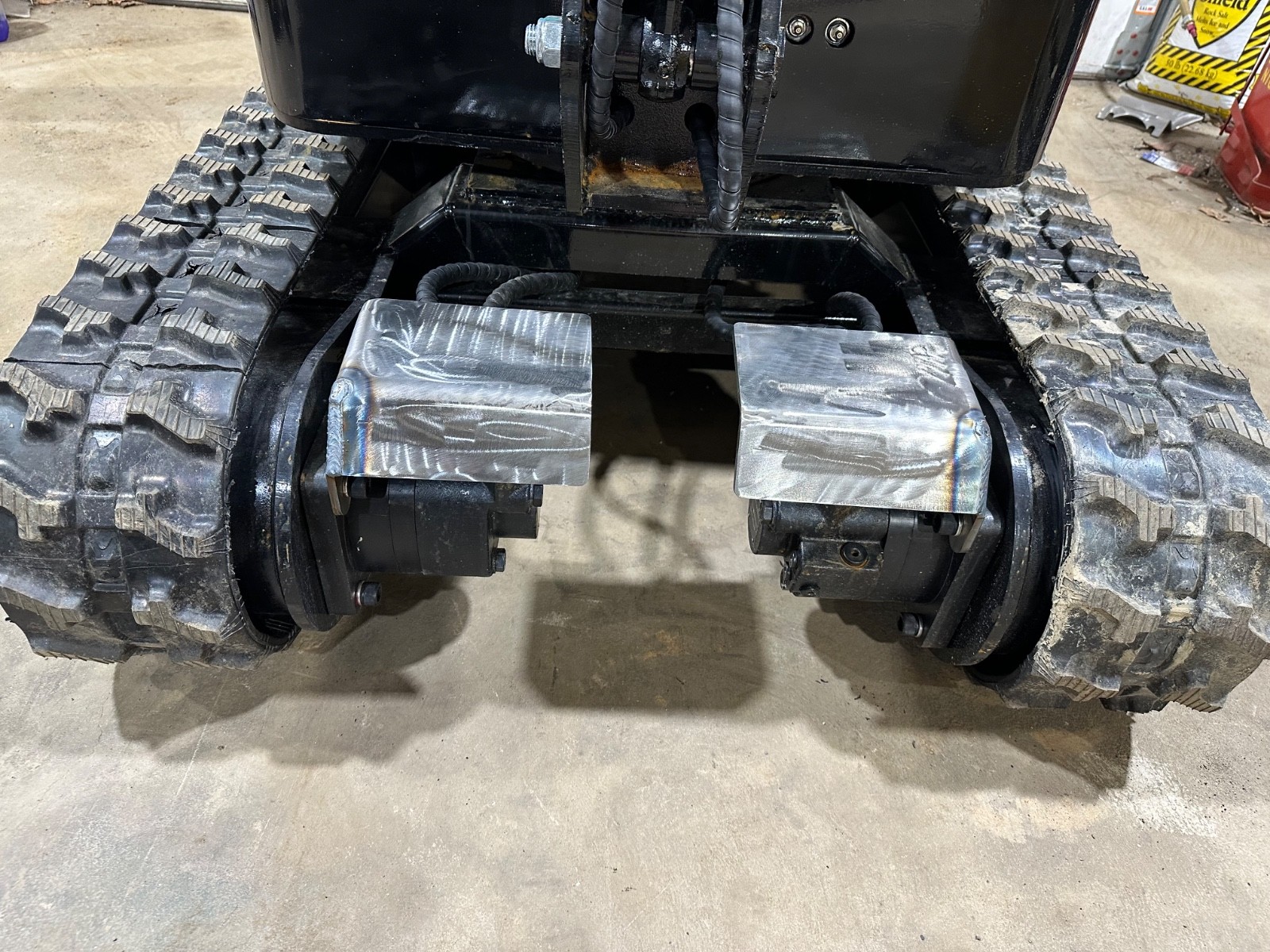 Mini Excavator Track Drive Motor Line Guard Shield Plate Chinese 1 Ton Cover AGT