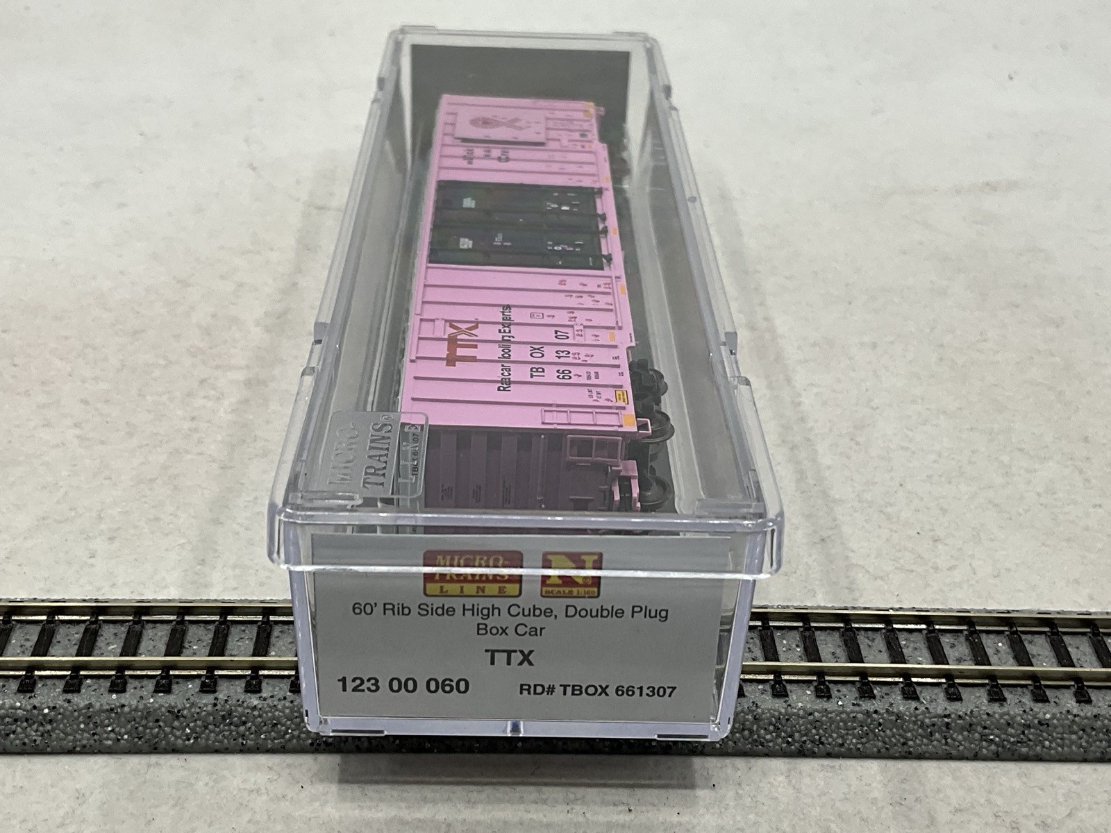 NIB MicroTrains N Scale TTX Pink 'On Track for a Cure' 60 Ft HighCube Boxcar