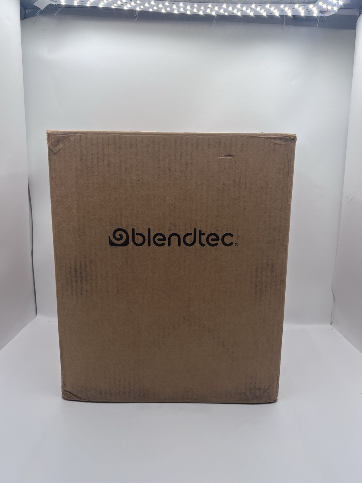 Blendtec CTB1 Designer 650 Professional-Grade Blender W/Mini Pitcher Complete