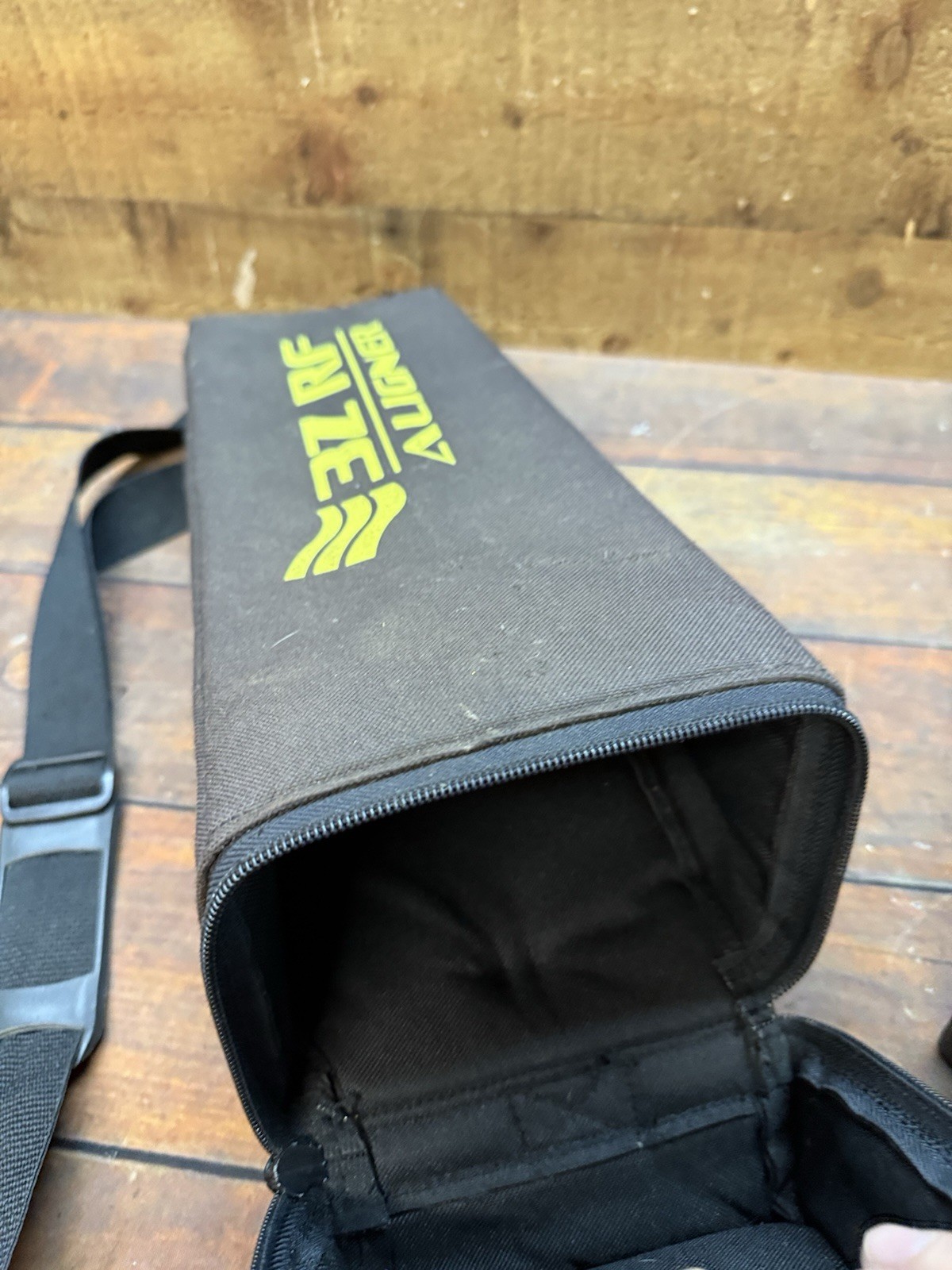 RF Aligner 3ZRFA1000-P Microwave Antenna Alignment Tool w/ Case