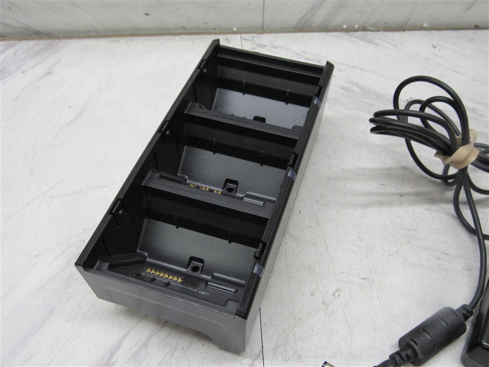 Zebra P1090784 3 position/slot batter charger ZQ310/ZQ320 printer battery