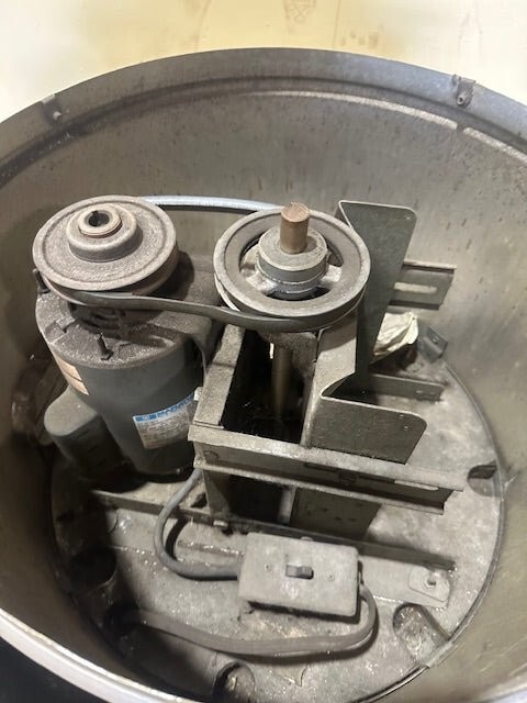 "GREENHECK CUBE-140-7G-QD"H.D COMMERCIAL UPBLAST CENTRIFUGAL EXHAUST FAN