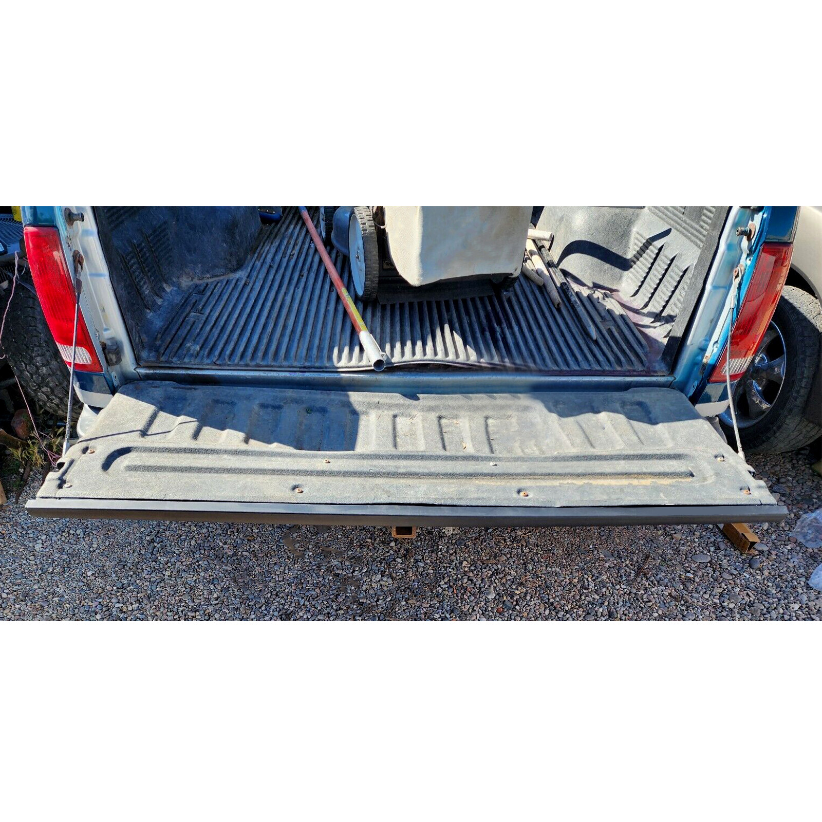 NEW Tailgate Top Protector Molding Cover For 1999-2007 Ford F250 F350 Super Duty