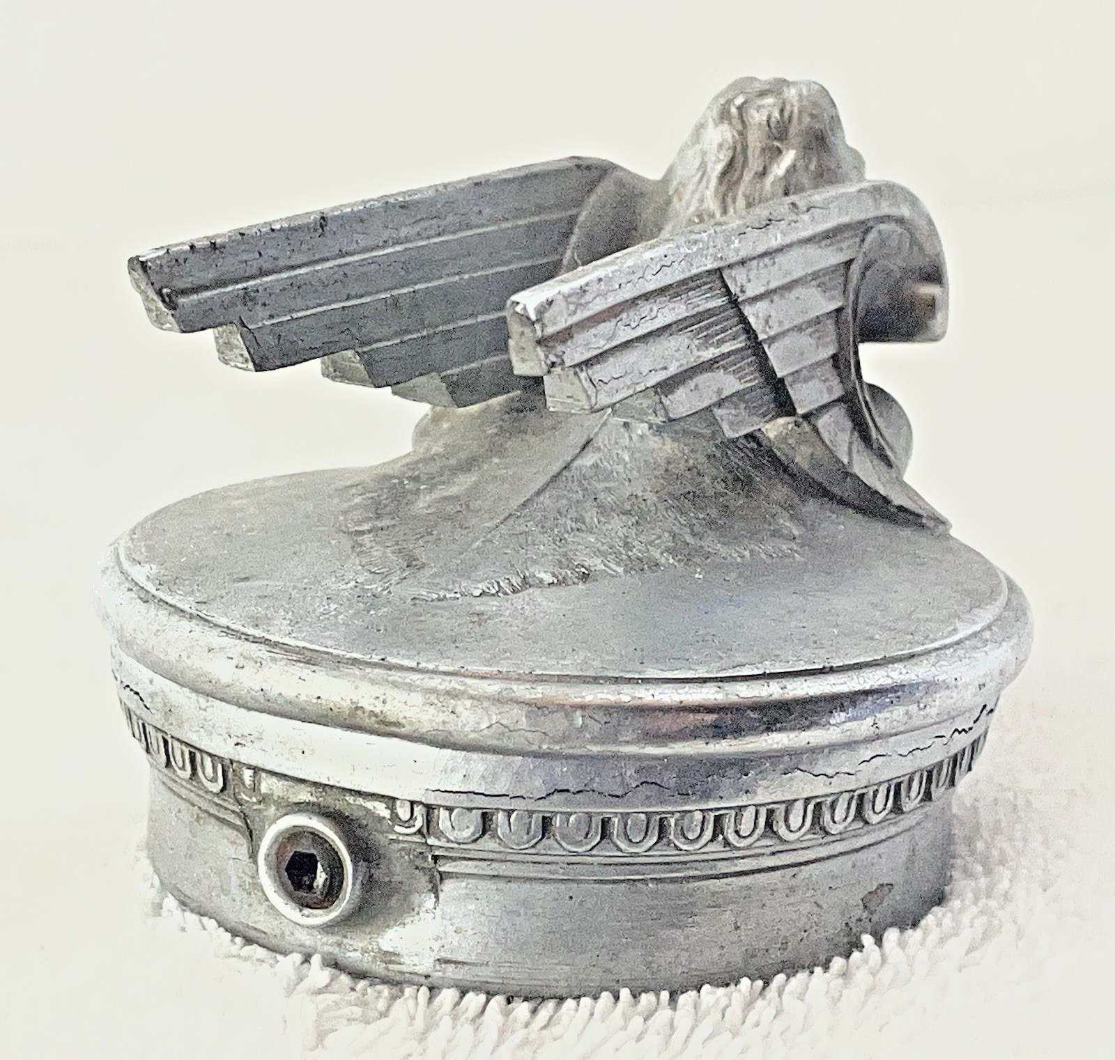 1929-1930 Chevrolet Winged Viking Aviator Radiator Cap Hood Ornament Art Deco
