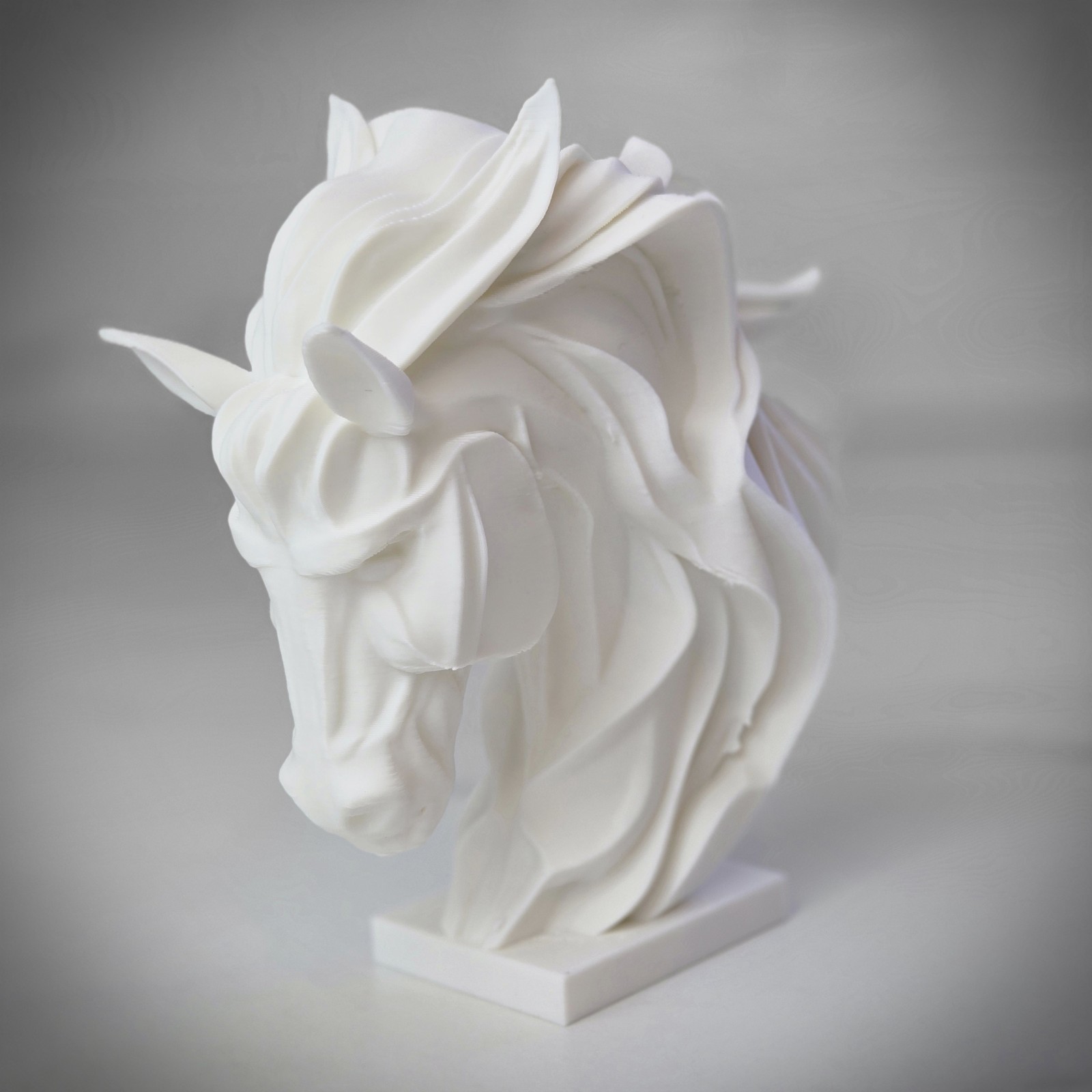 Horse Head Sculpture – Matte White 3D Printed Art Statue – Modern Home Decor...