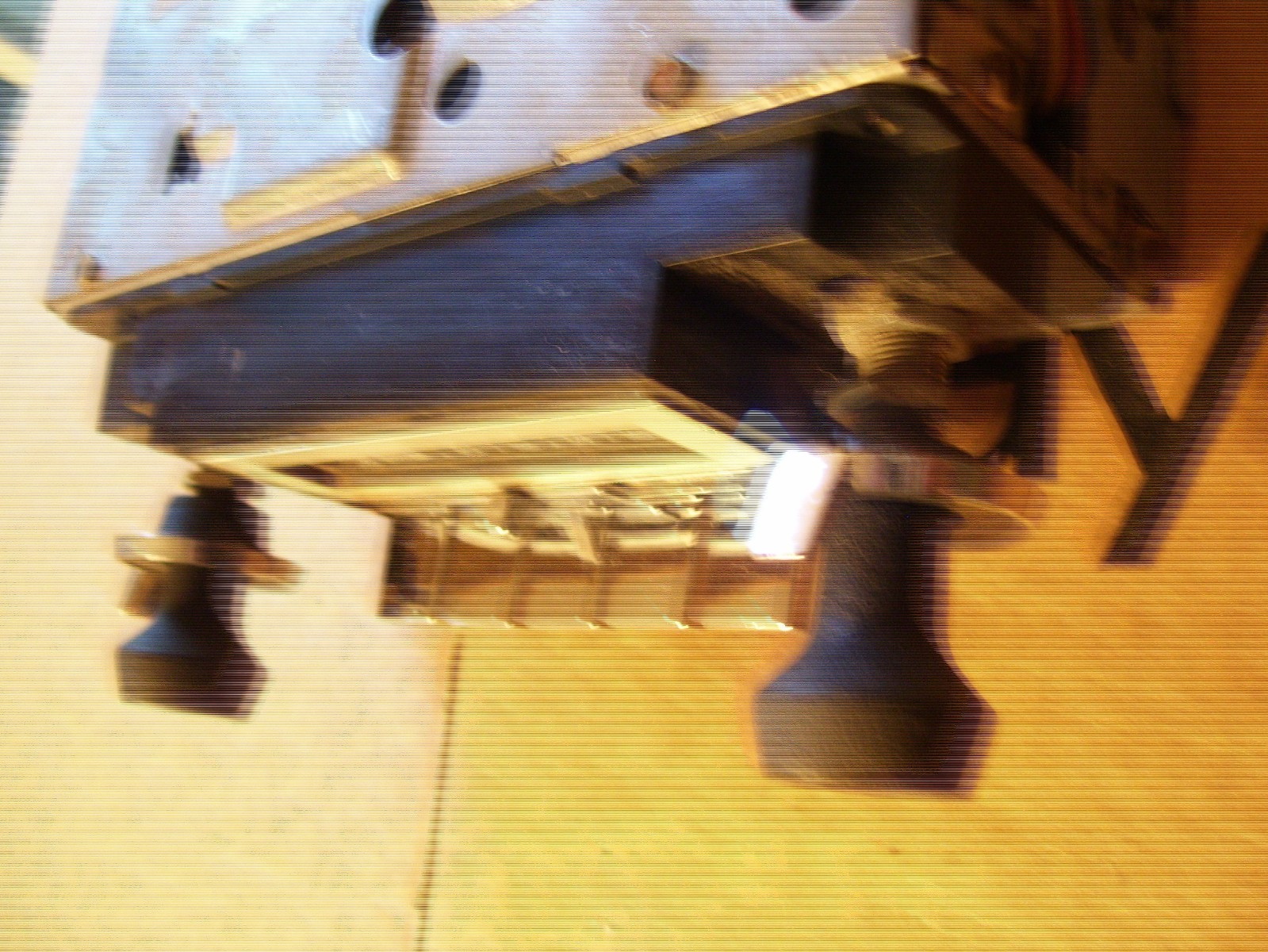 84 GM AM FM radio fits chevy truck 1973 - 87 Good working 74 75 76 77 78 79 80