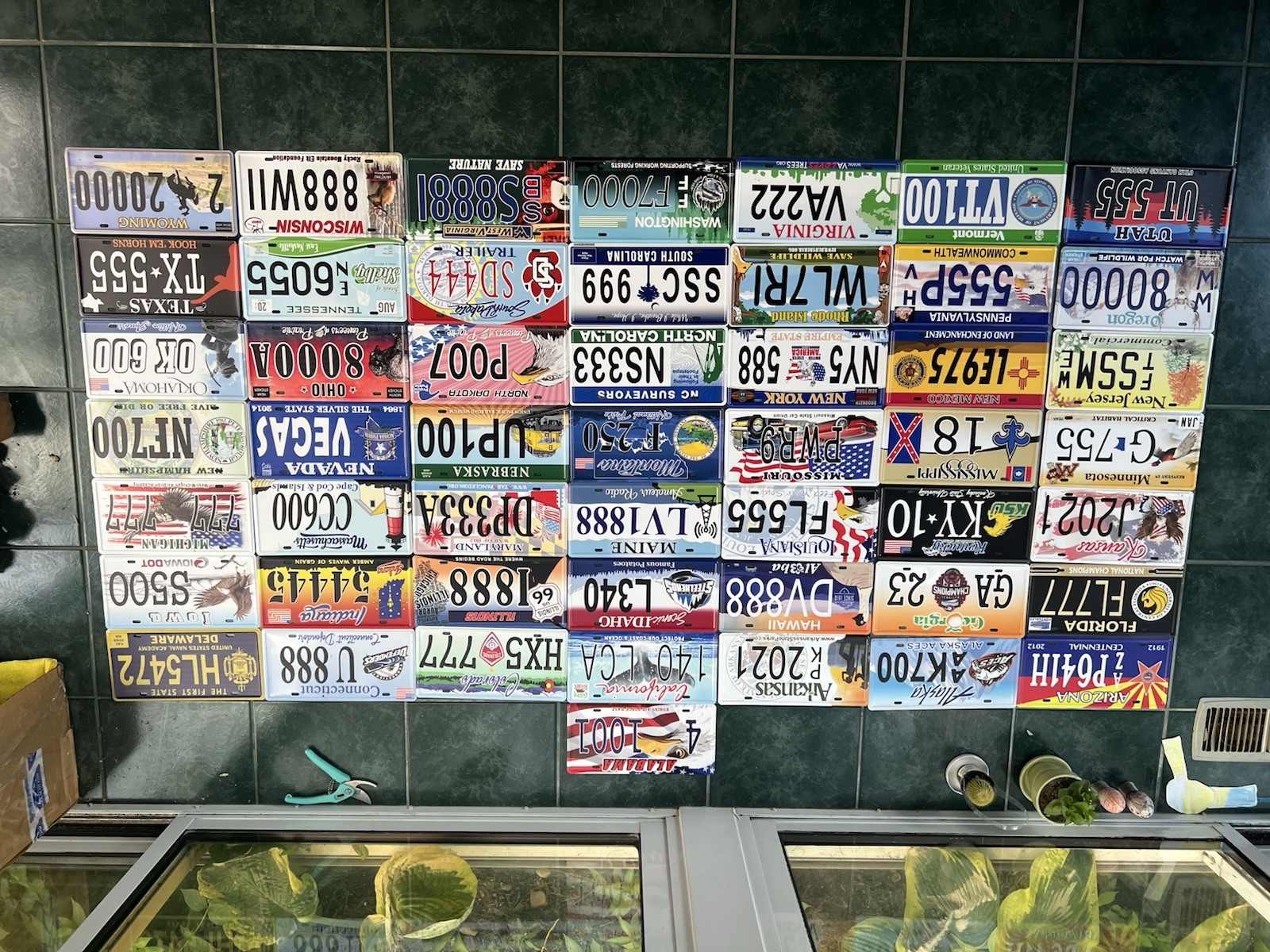 COMPLETE SET - ALL 50 STATES USA LICENSE PLATES LOT REPLICA FOR DECORATION ONLY!
