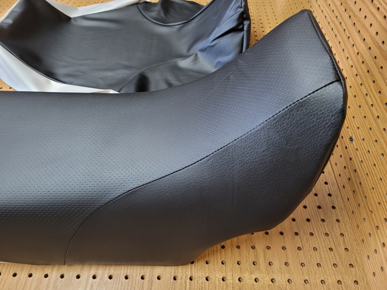 YAMAHA BANSHEE 350 YFZ350 SEAT COVER 1987 TO 2006 (BLACK&SILVER) [Y*-161]