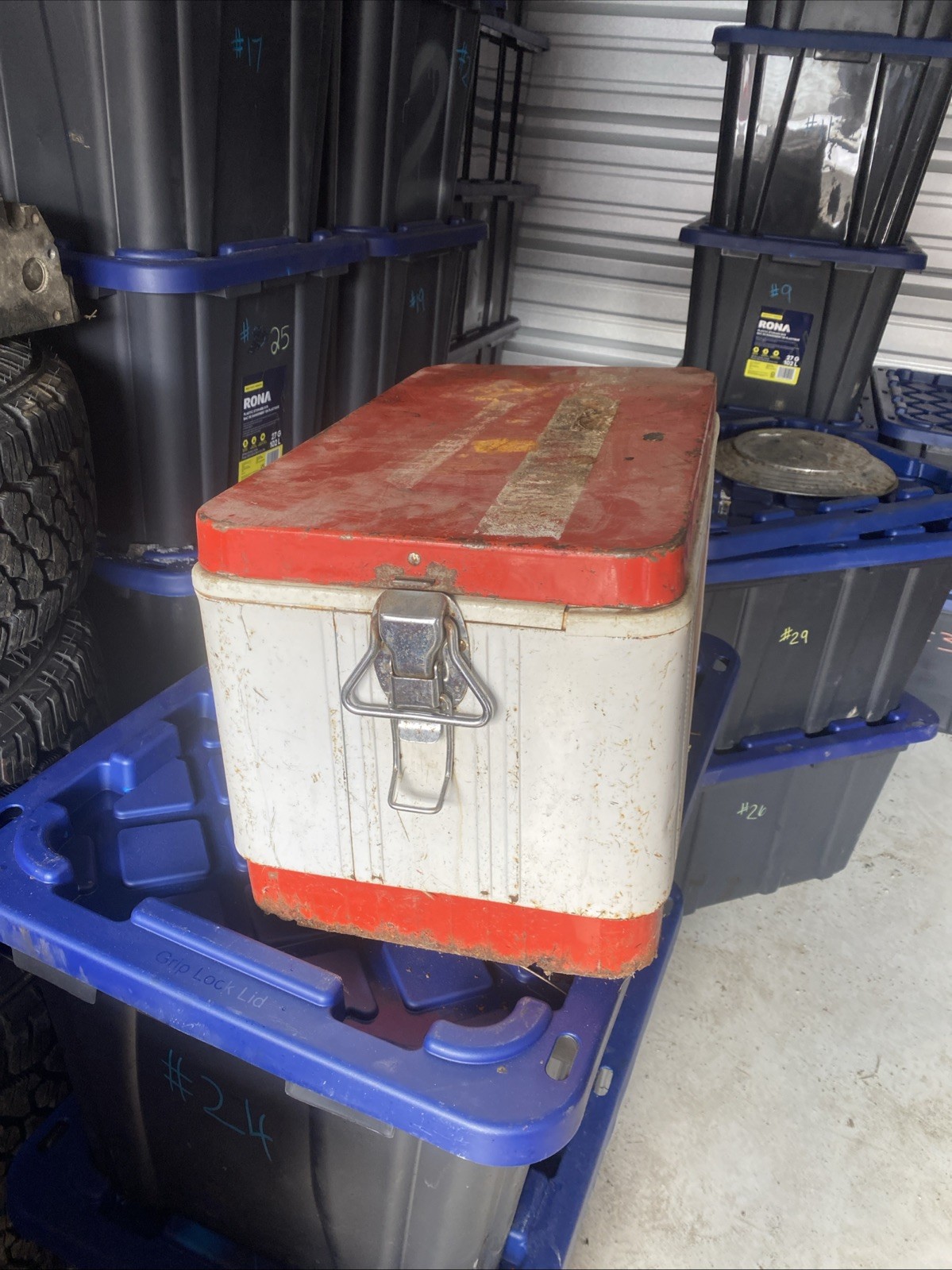 VINTAGE 1970 ORANGE CRUSH COOLER W/HANDLES