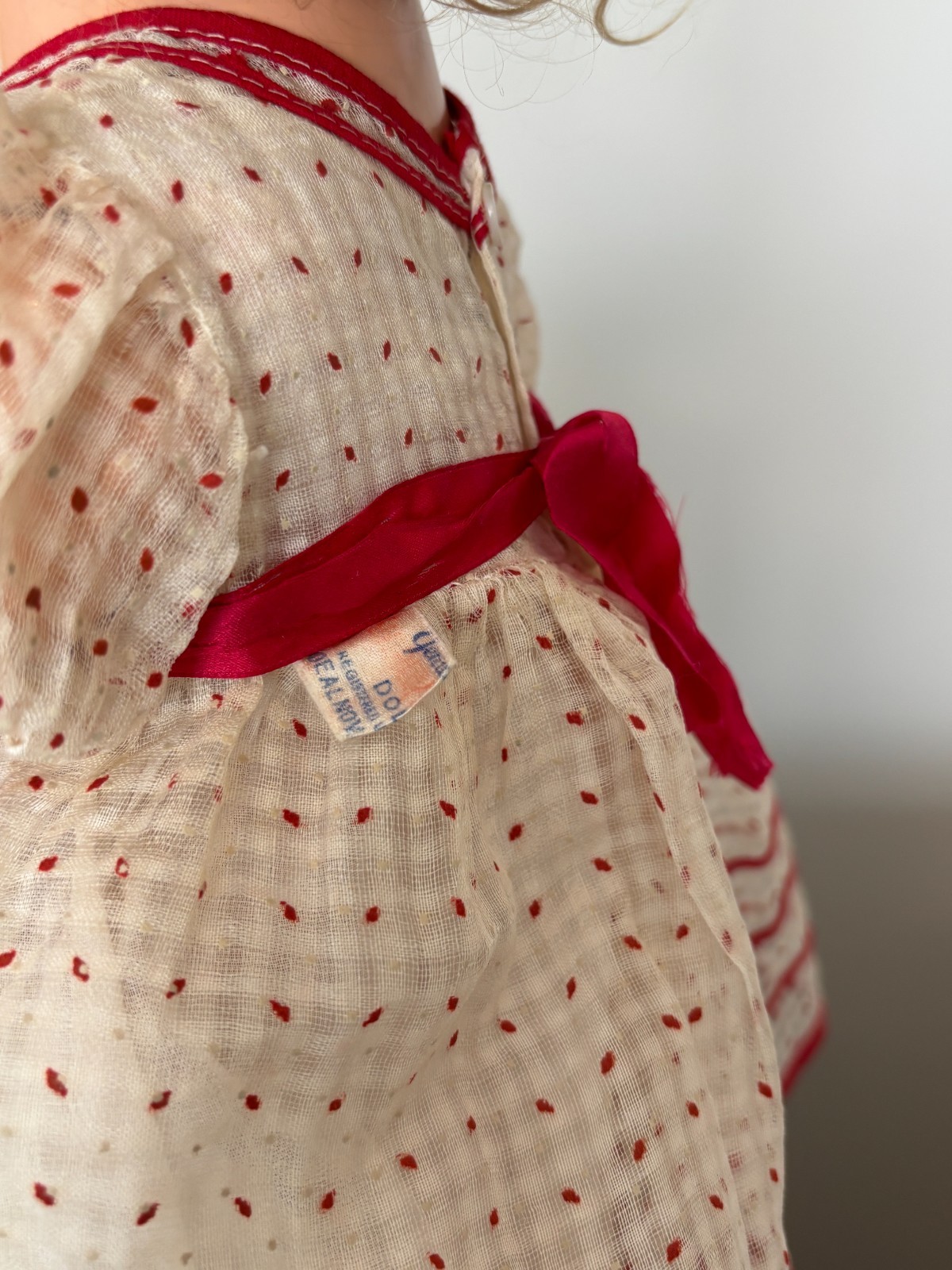 27" IDEAL SHIRLEY TEMPLE FABULOUS, 1930S, COP MARK, ORIG. COMPO DOLL, NEAR MINT