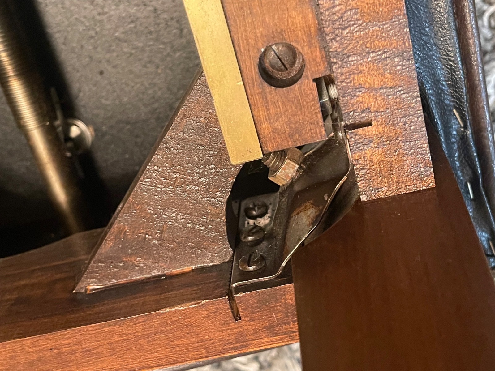 Vintage Paul L. Jansen Flagship Adjustable Artist Piano Bench – Excellent Cond