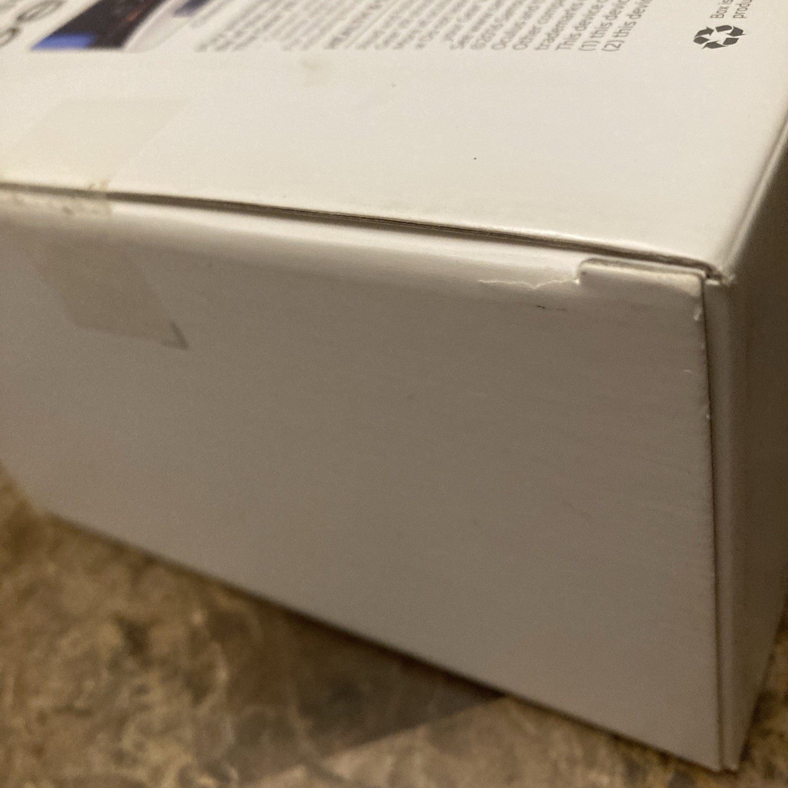 Samsung Gear VR SM-R323 Oculus Virtual Reality Headset GH69-28208A New Open Box