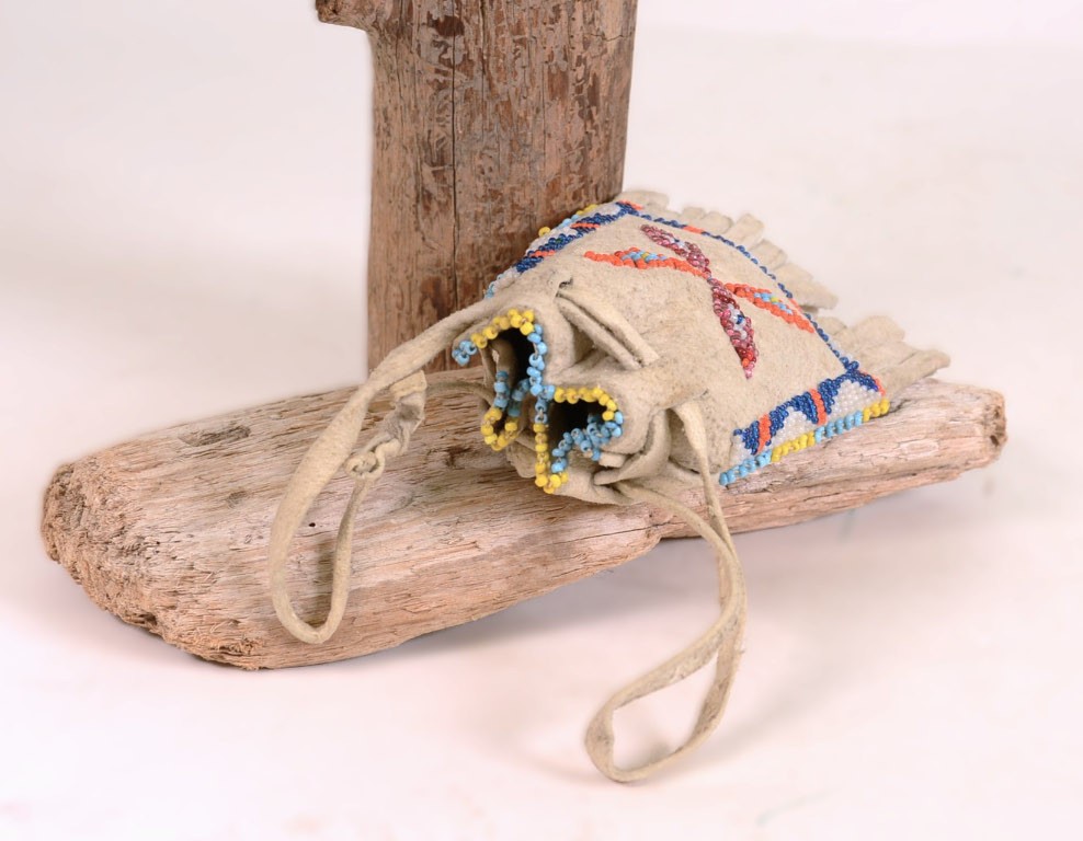 Ute Small Fringe Bag ca. 1940 Size 5.125" H included fringe x 3.25" W