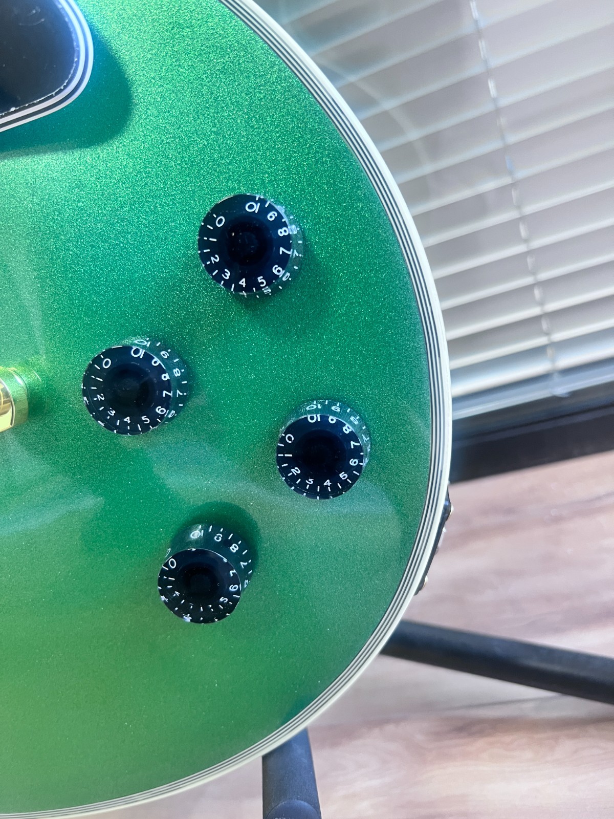 LP Custom Green Sparkle Electric Guitar Gold Hardware Fixed Bridge Ship US