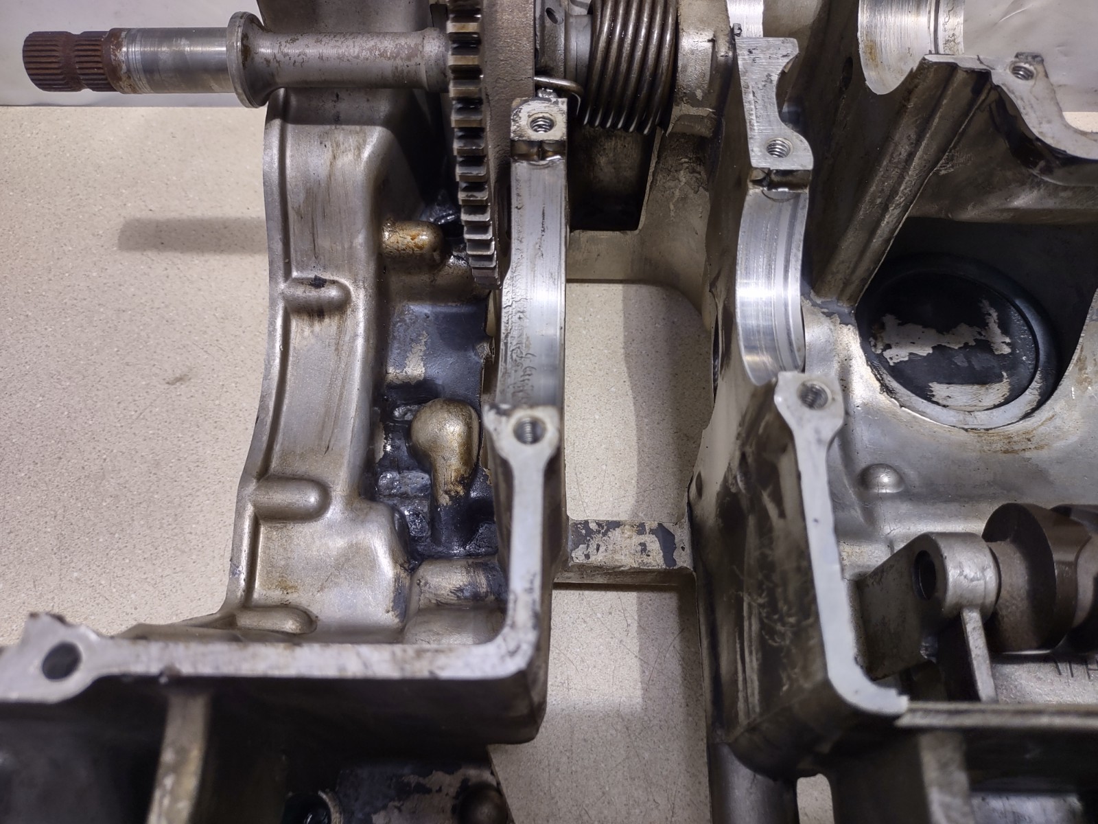 1974 Honda CB 750 CB750 Lower Engine Case Crankcase #325.2-79