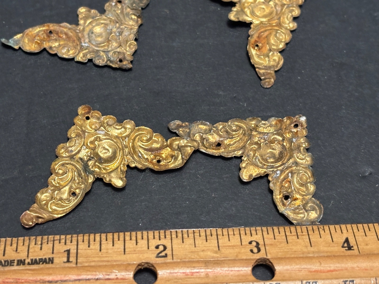 4 Decorative Antique Pressed Brass CORNERS Embossed Picture Frame Embelishments