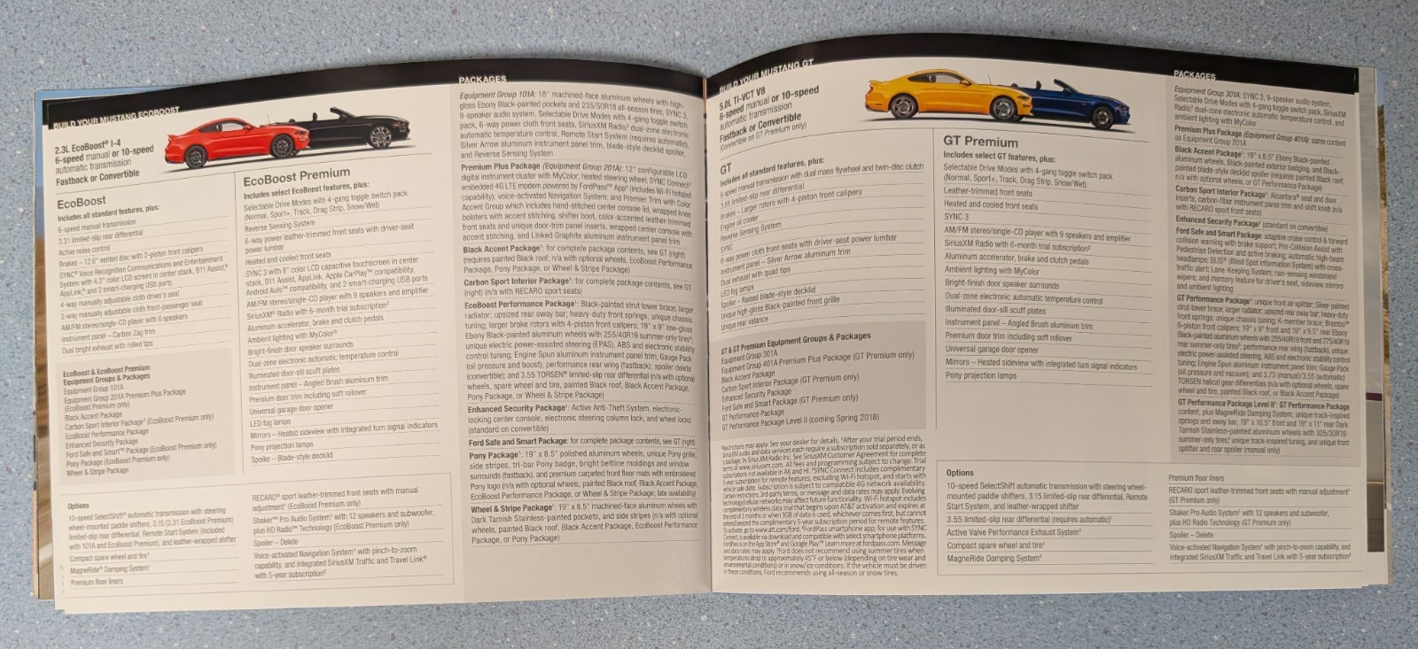 2018 Ford Mustang color sales brochure