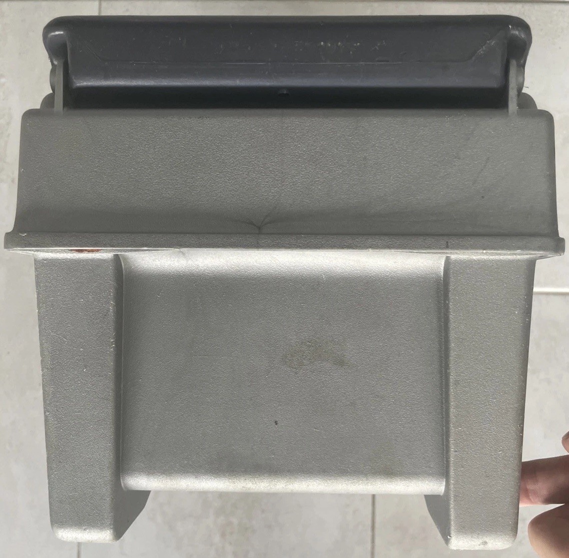 VINTAGE IGLOO LITTLE KOOL REST CAR/TRUCK COOLER FOR ICE CHEST DRINK HOLDER