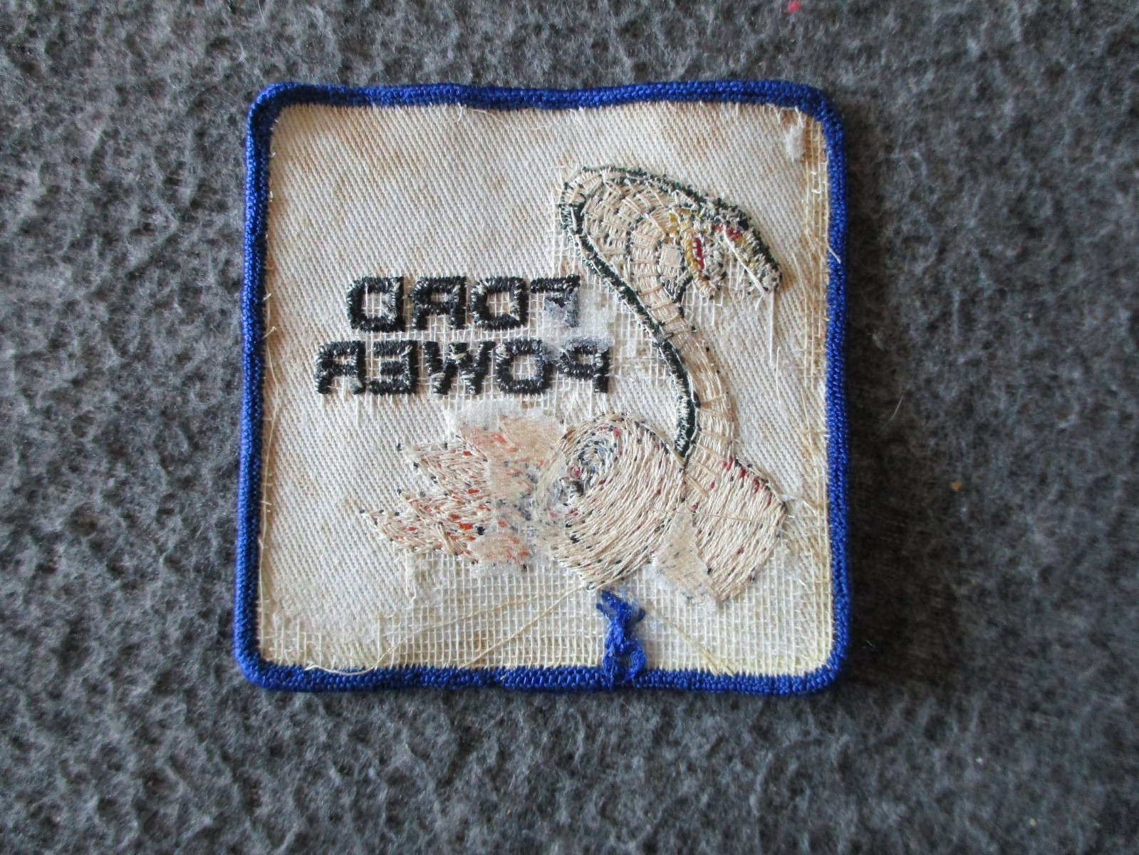 VINTAGE AUTOMOTIVE PATCHES (12)-FORD COBRA HARLEY-DAVIDSON CHEVY DODGE PLYMOUTH