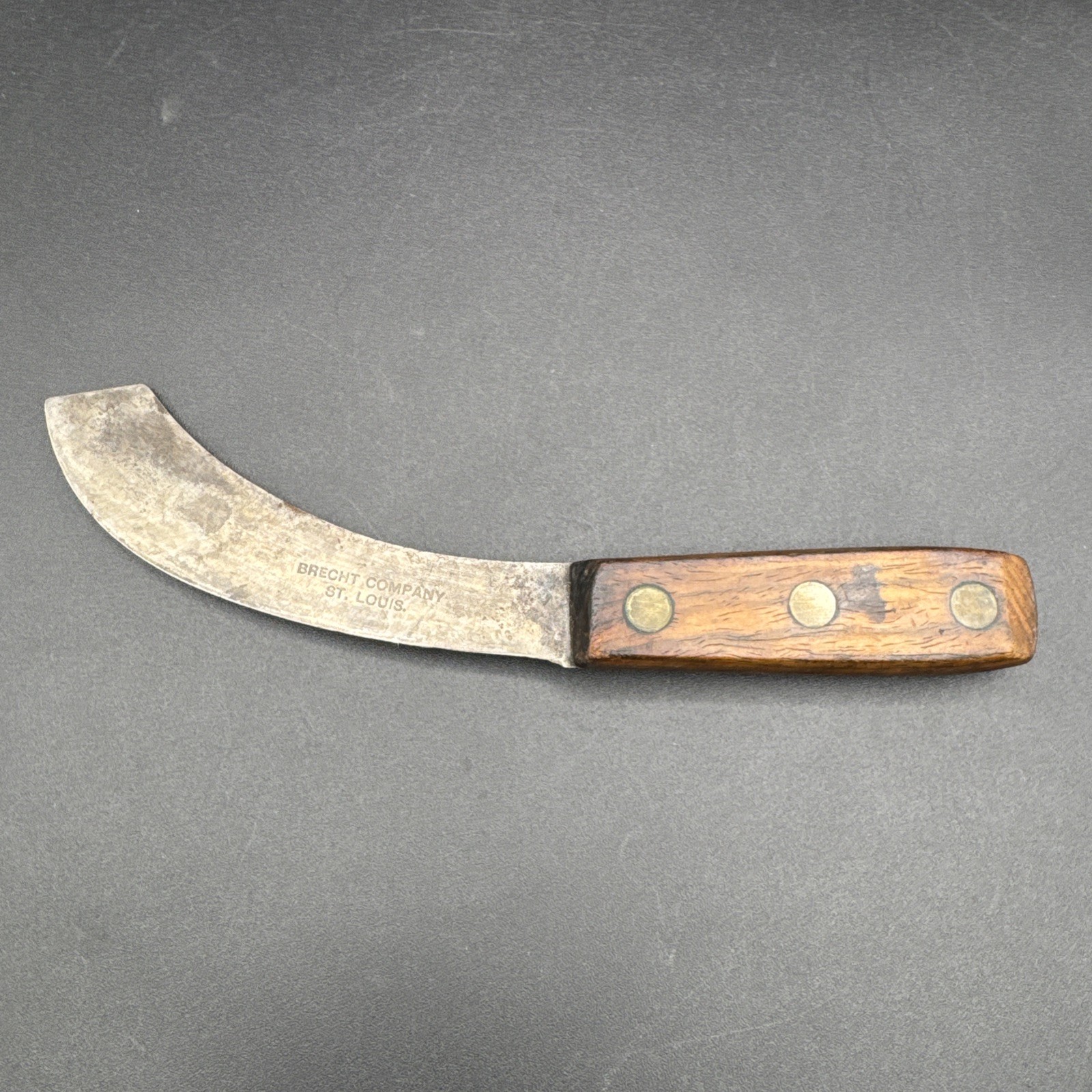 Vintage Hunting Skinning Knife 6" Blade Curved Brecht Company Made in St. Louis