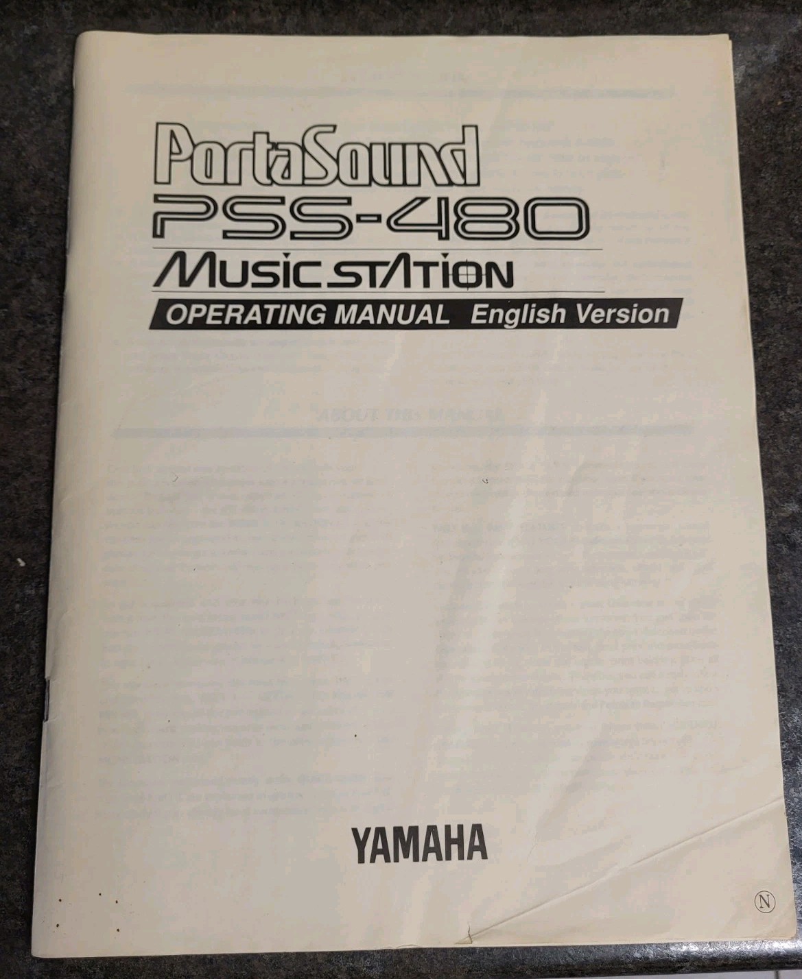 Yamaha PortaSound PSS-480 Digital Synthesizer Keyboard + Box Manual WORKS Clean