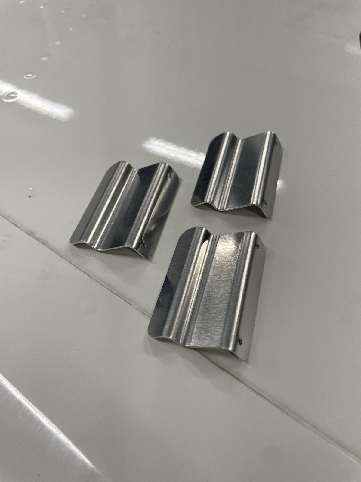 ✈️ CESSNA FLAP TRACK BRACKET , PN: 0523231-24