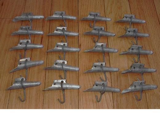 Lot of 20 Maple Syrup Aluminium  Sap Bucket SPOUTS TAPS SPILES READY TO USE