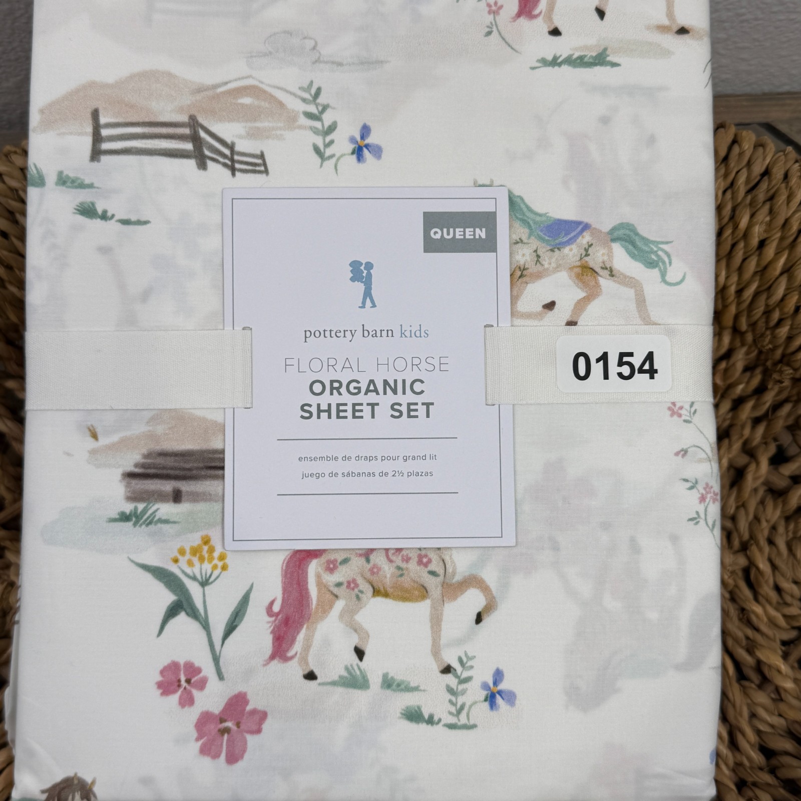 POTTERY BARN KIDS FLORAL HORSE ORGANIC COTTON SHEET SET, QUEEN ~ MULTI