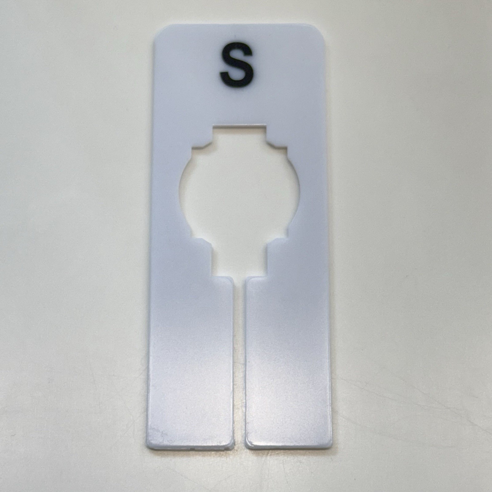 5 Pieces Set Clothing Rack Rectangular Size Divider XS S M L XL Retail Hanger