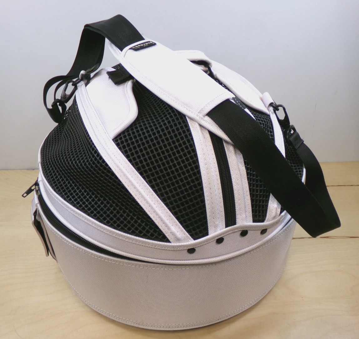 Sleepy Pod Mobile Pet Carrier Bed White Shoulder Strap Pets Up to 15 lb READ