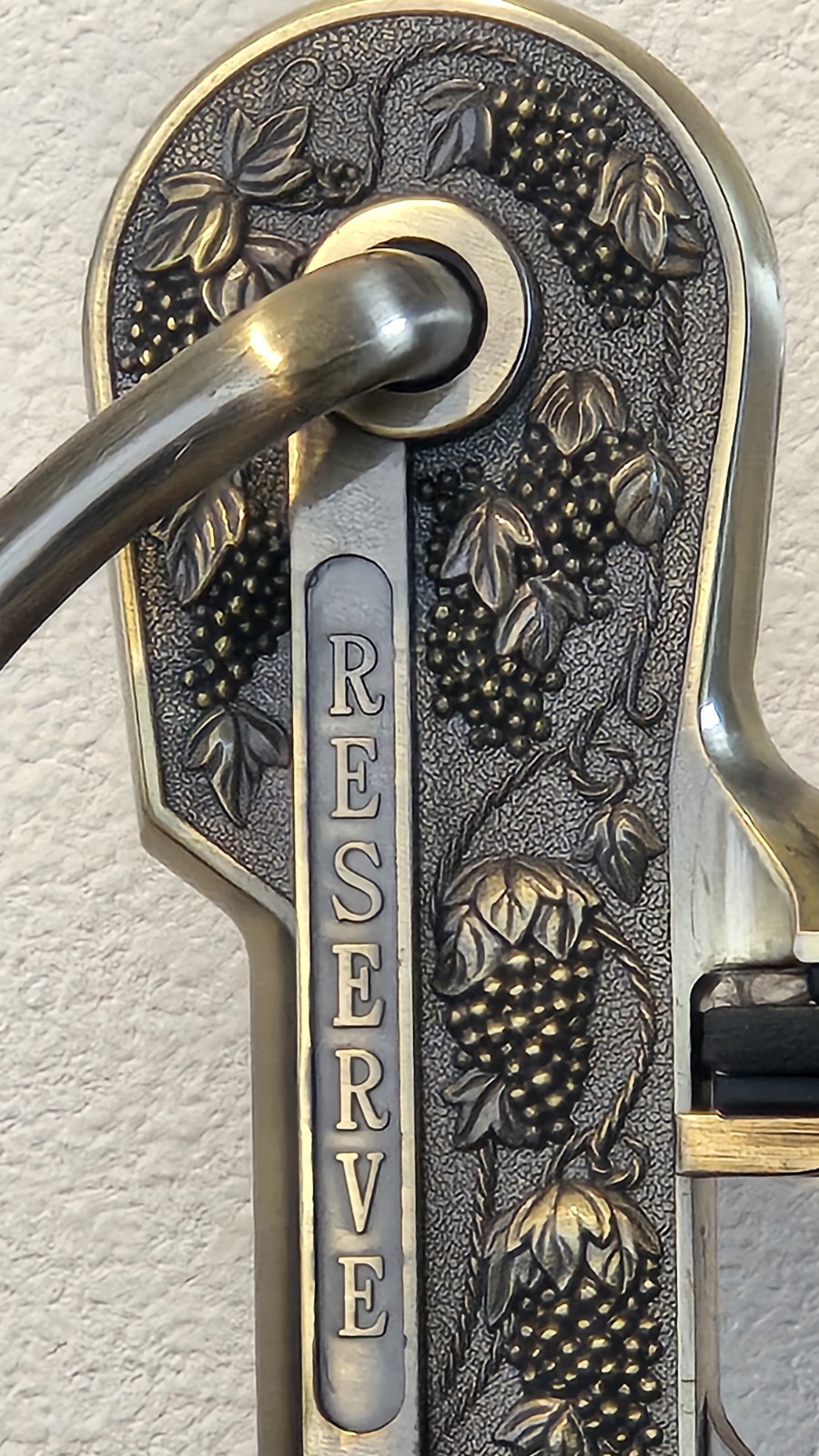 Large Grand Reserve table top wine bottle opener