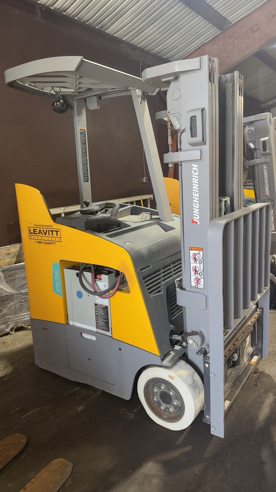 Jungheinrich ETG216 Electric Forklift