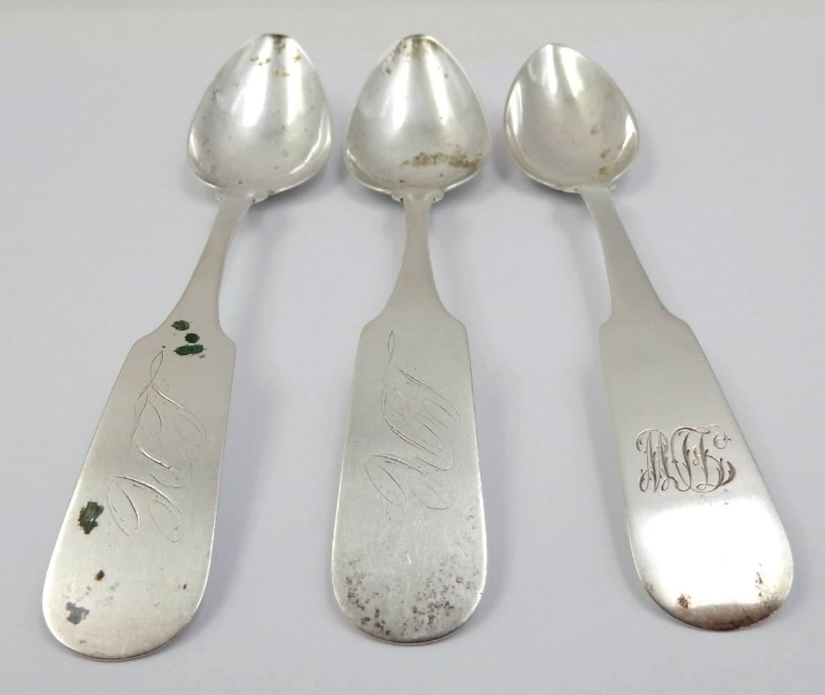 ANTIQUE SET OF THREE .900 COIN SILVER TEASPOONS W/MONO - 44.4 GRAMS TOTAL SCRAP