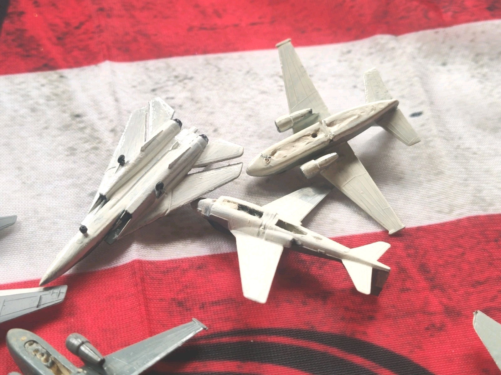 Lot Of 125+ Mini Built Model Airplanes For Aircraft Carriers Plastic 1/2"-2"Long