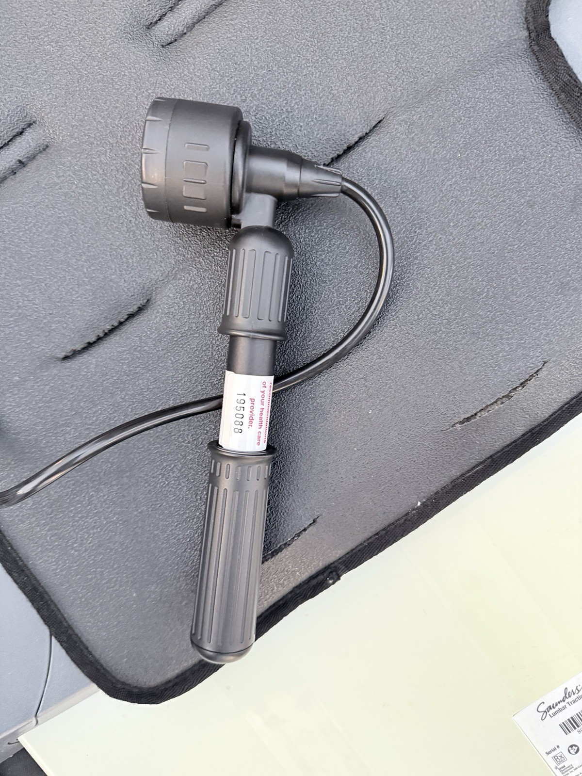 Saunder Lumbar Traction Device W/ Hand Pump in Travel Case