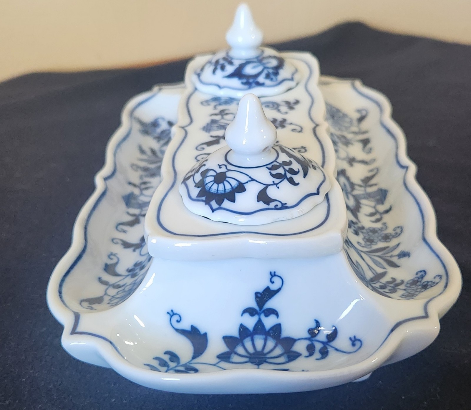 Blue Danube Onion Double Inkwell Set With 2 Lids