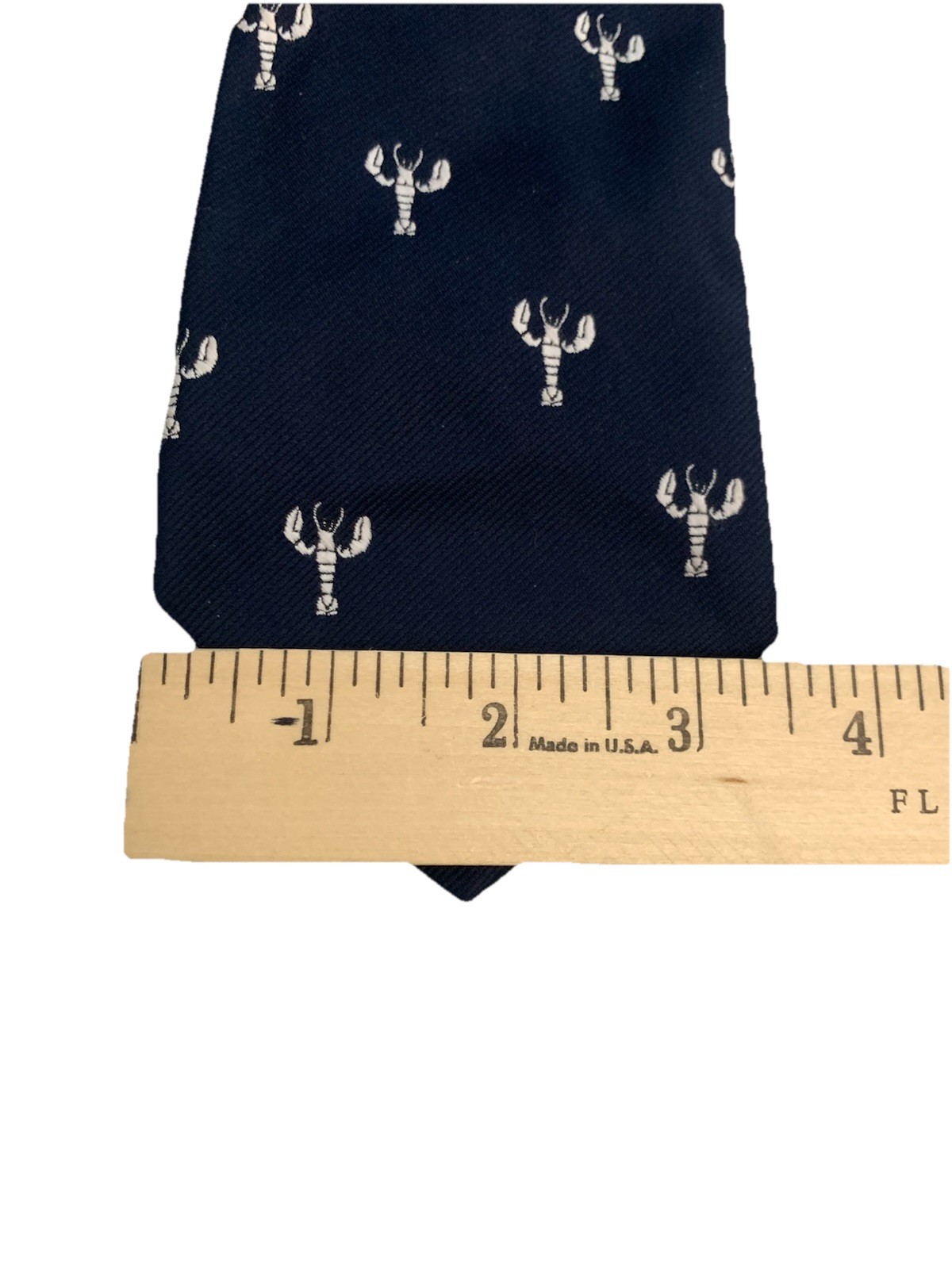 L.L. Bean Lobster Tie Navy Blue Silk Blend Necktie Vintage Youth 50”x3-1/2”