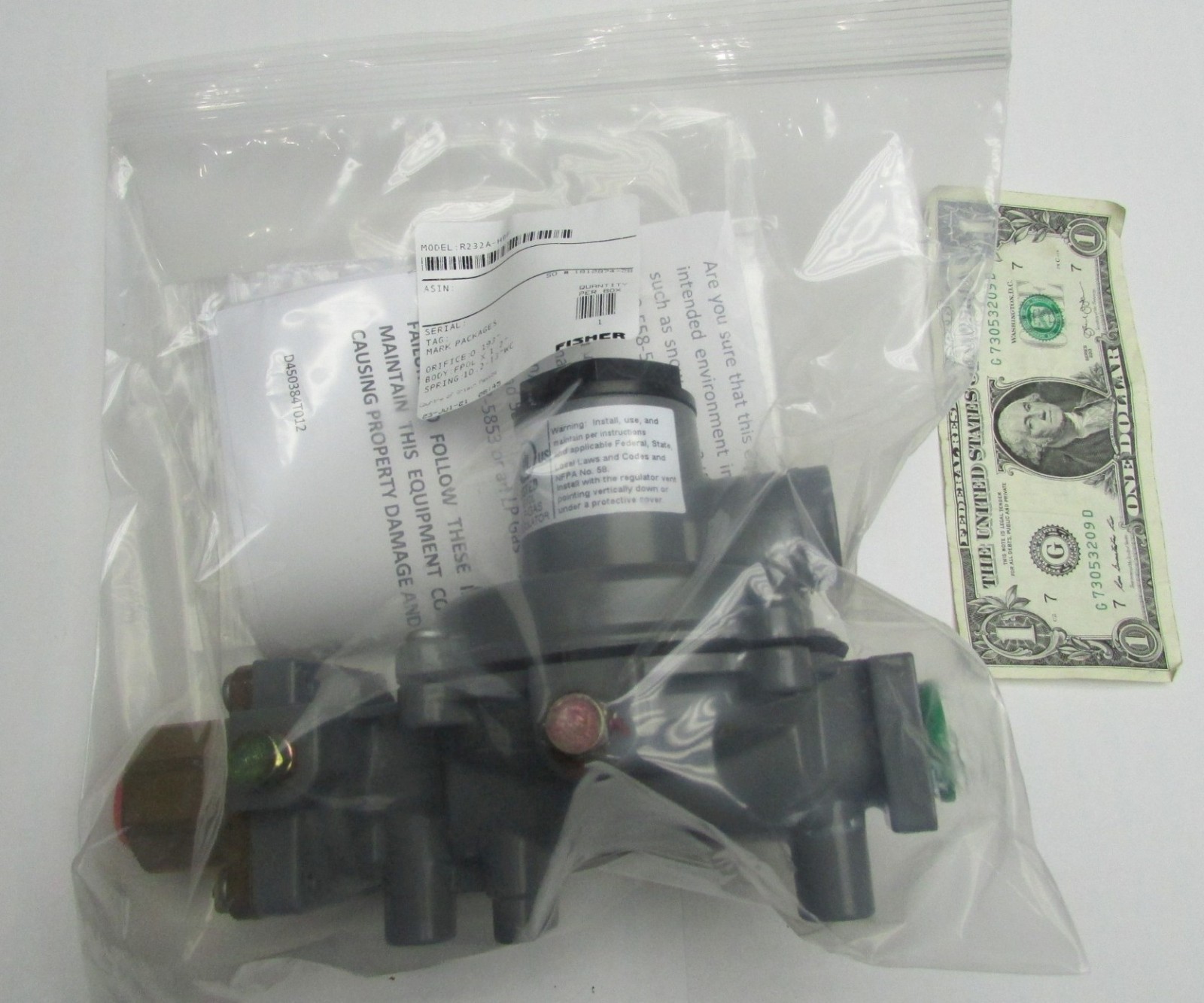 Emerson-Fisher 2-Stage LP Gas Propane Regulator Valves 550K BTU FPOL x 1/2" NPT