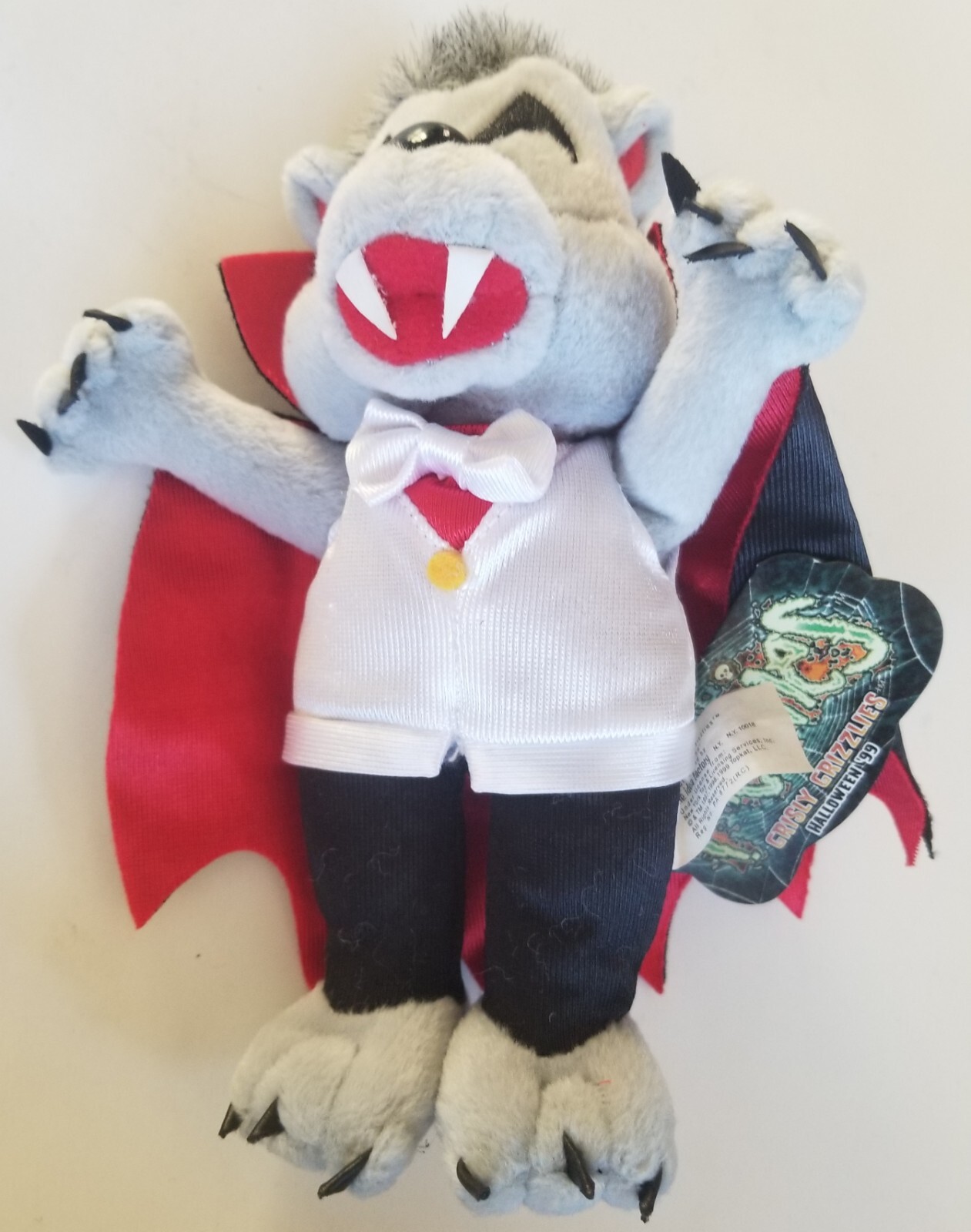 Meanies Grisly Grizzlies Halloween '99 COUNT DRACUBEAR