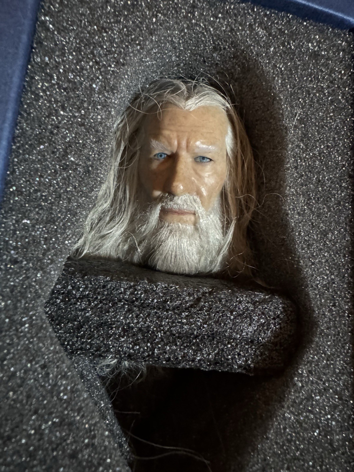 Asmus Toys Gandalf 2.0 1/6 Head Carving The Lord of the Rings Figure Head Crown